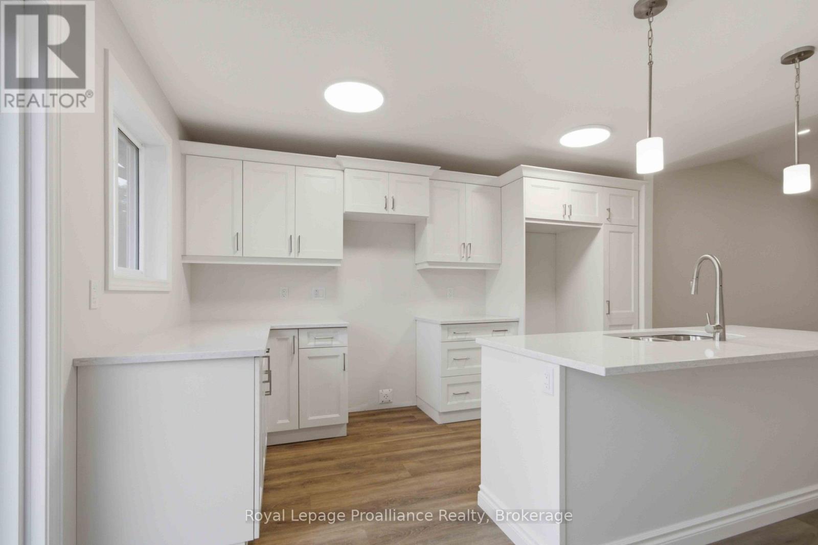 33 Clayton John Avenue Property Photo 10