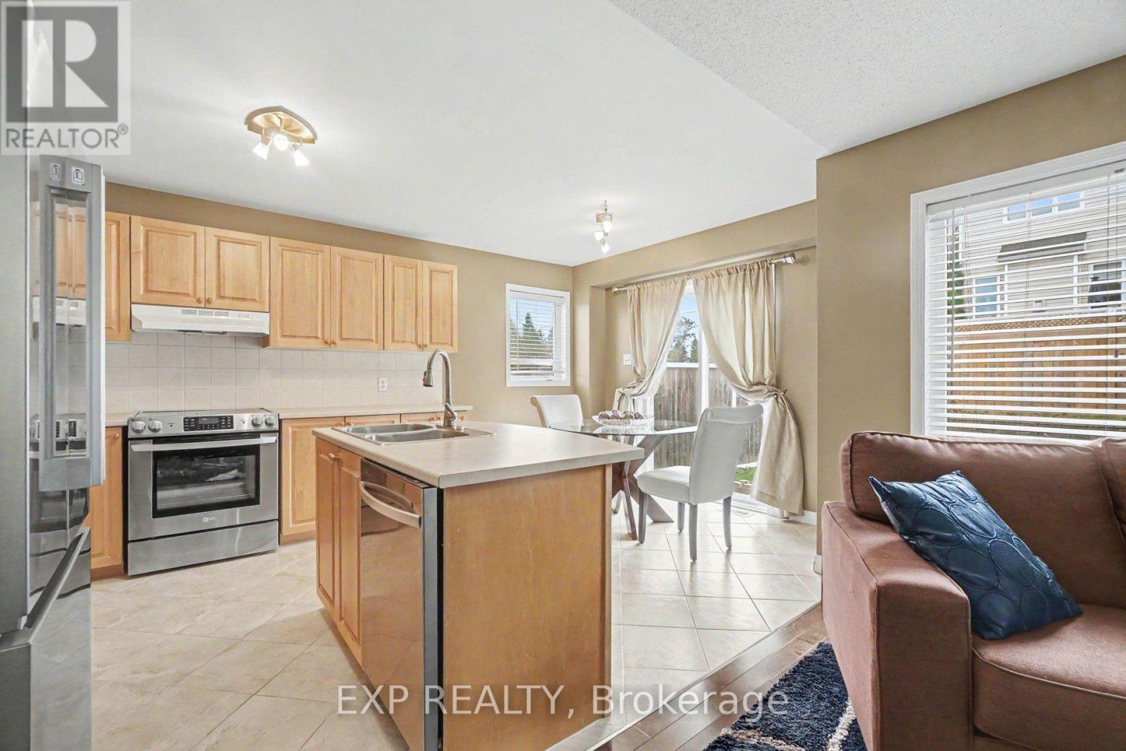 100 Rocky Hill Drive Property Photo 7