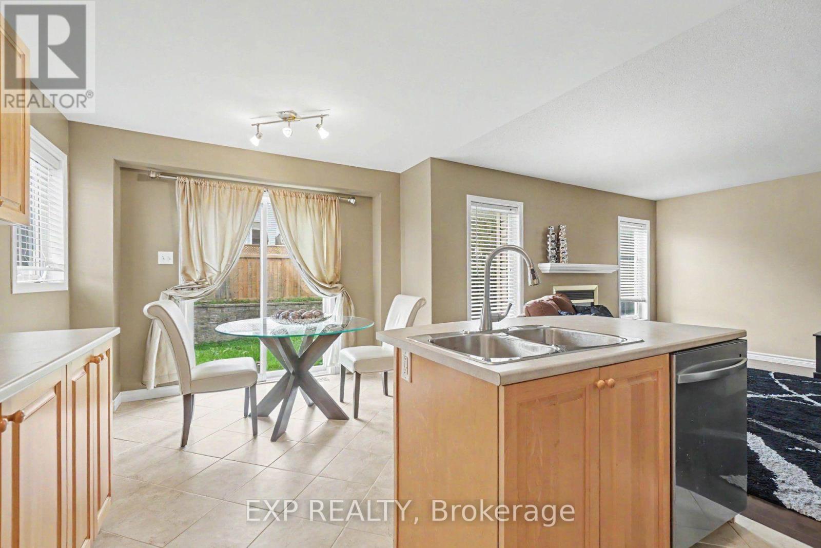 100 Rocky Hill Drive Property Photo 8