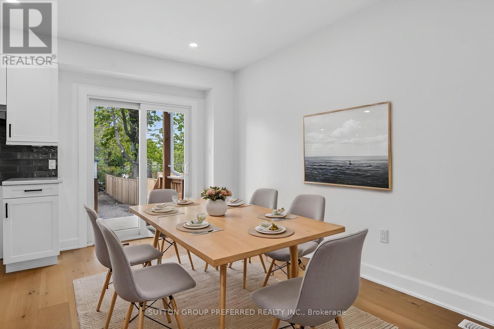 665 Piccadilly Street Property Photo 10