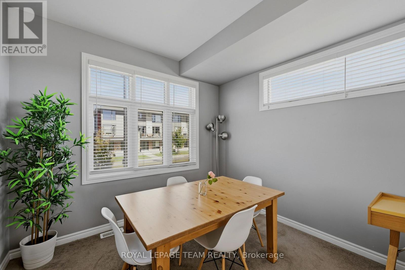 1466 Hemlock Road Property Photo 7