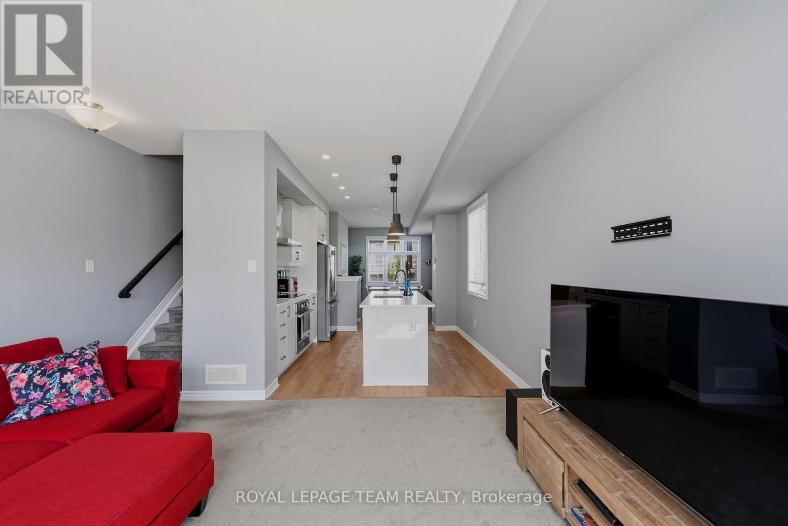1466 Hemlock Road Property Photo 17