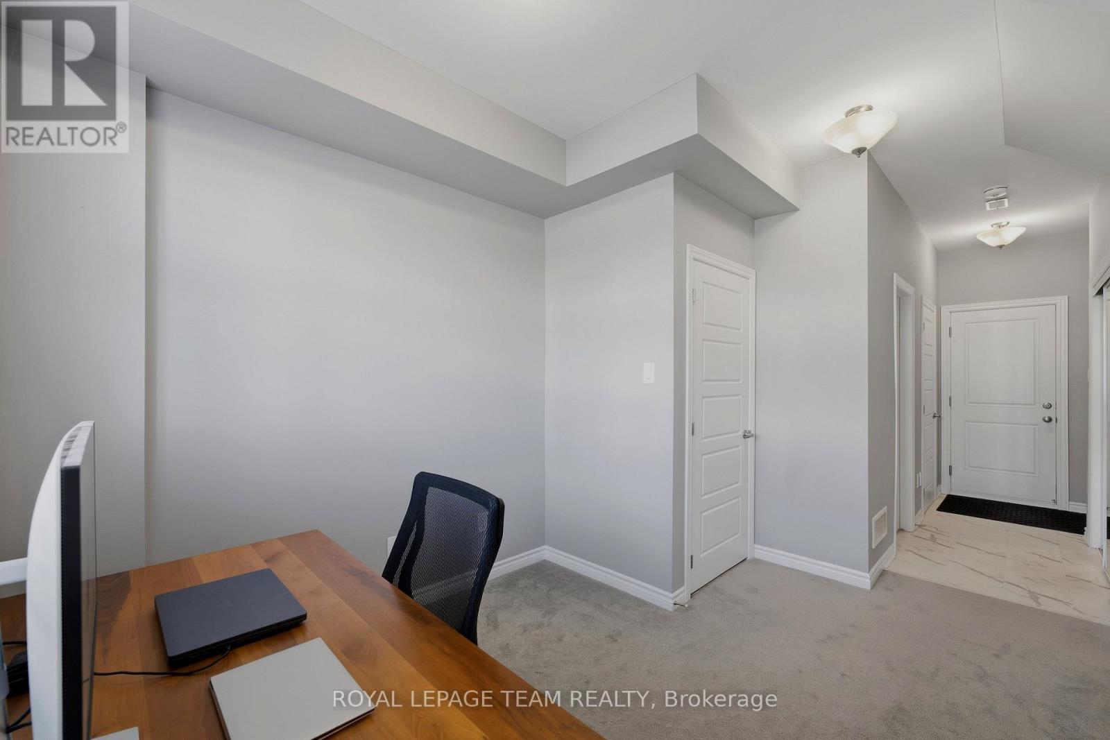 1466 Hemlock Road Property Photo 32