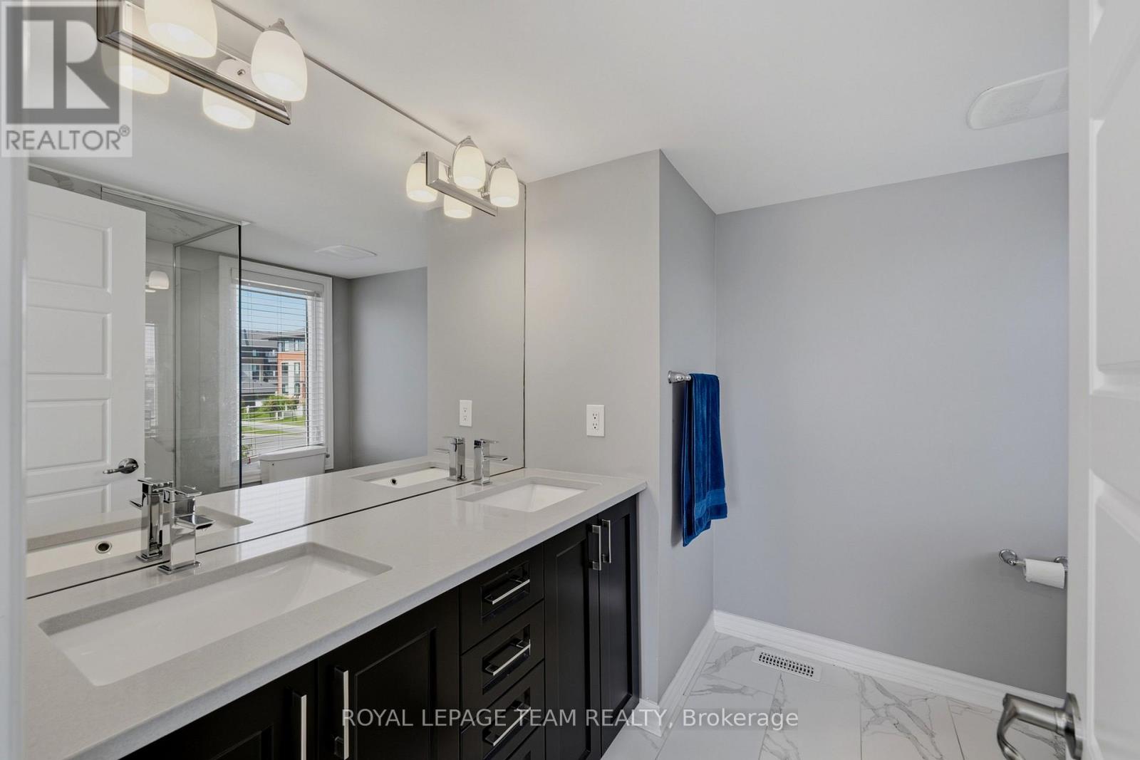 1466 Hemlock Road Property Photo 33