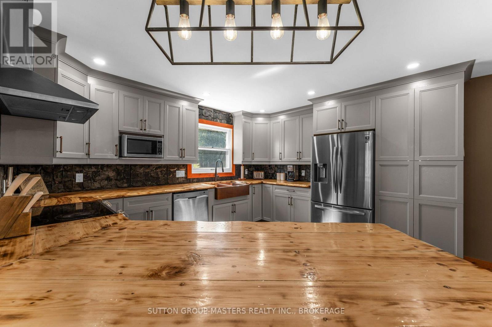 754 Church Road Property Photo 13