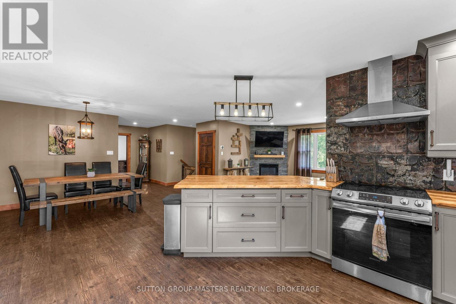 754 Church Road Property Photo 14