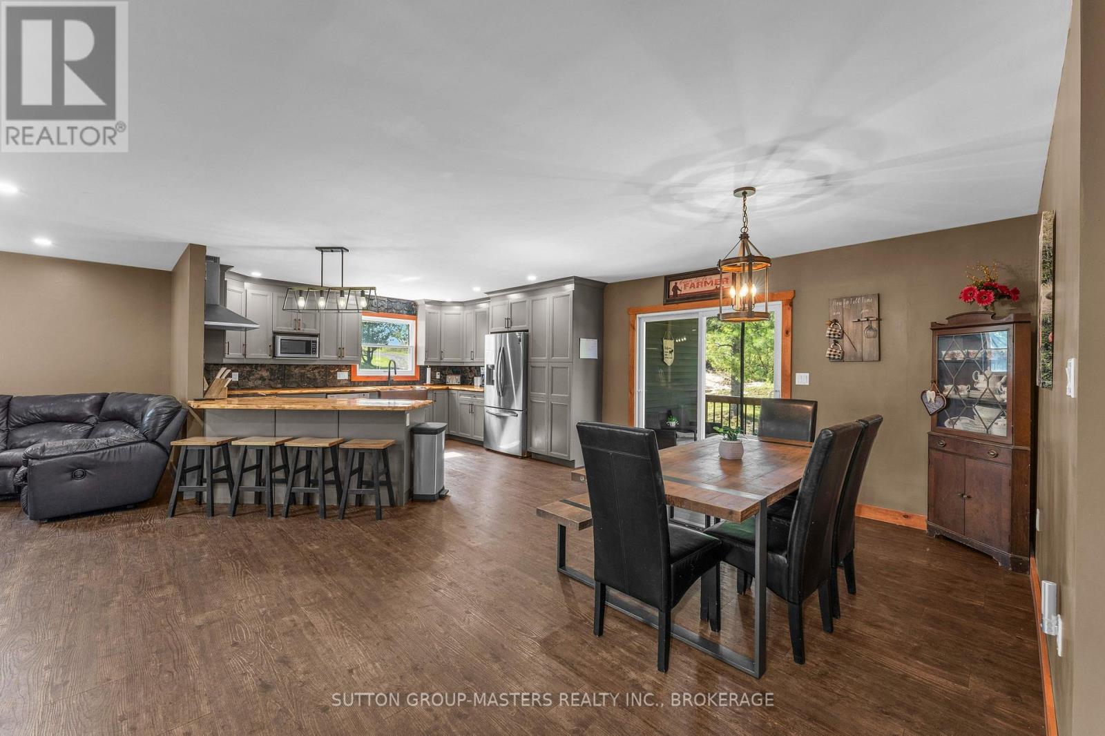 754 Church Road Property Photo 16