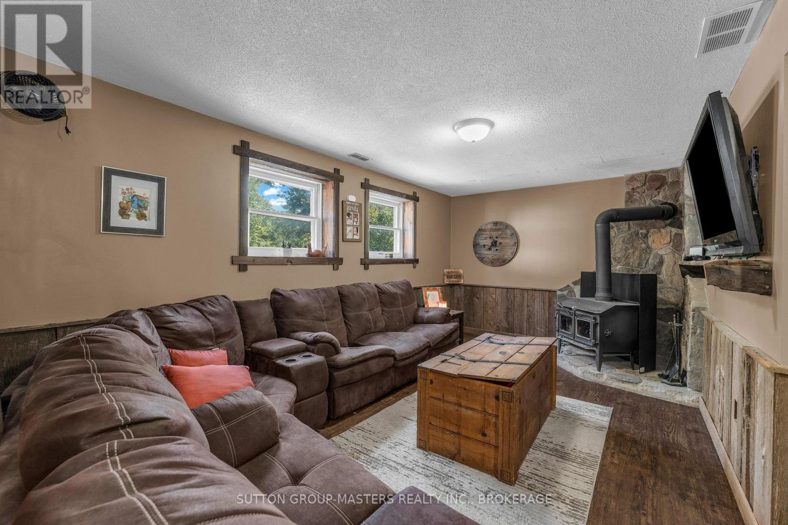 754 Church Road Property Photo 27