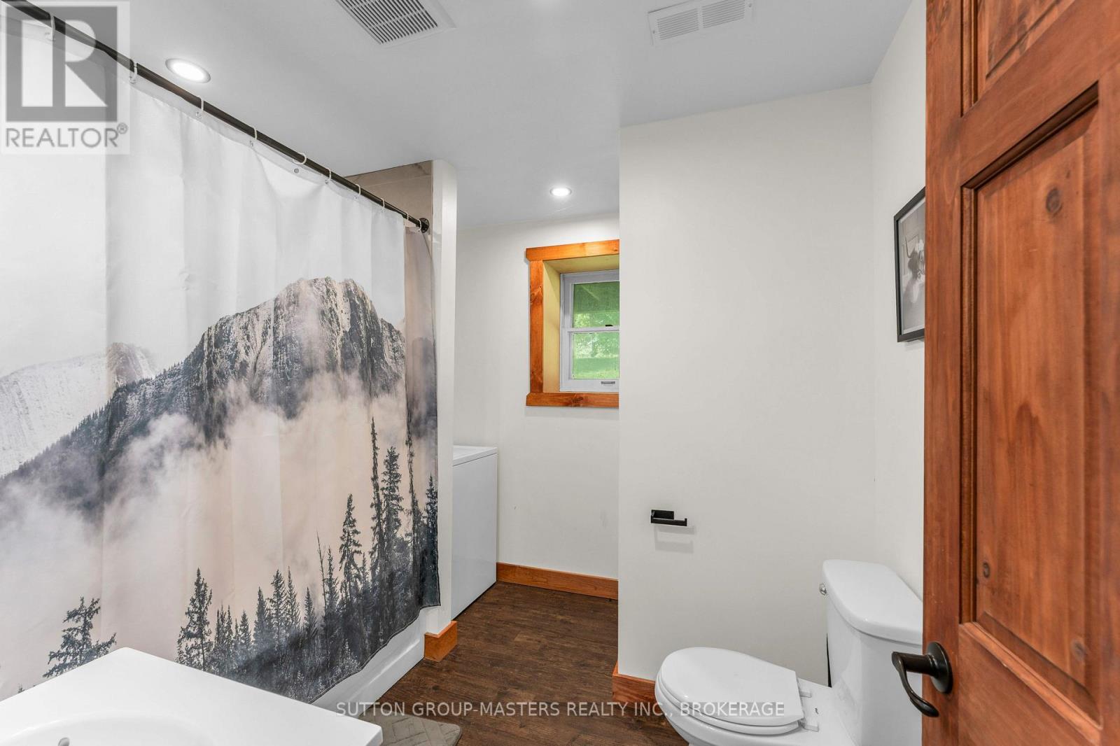 754 Church Road Property Photo 32