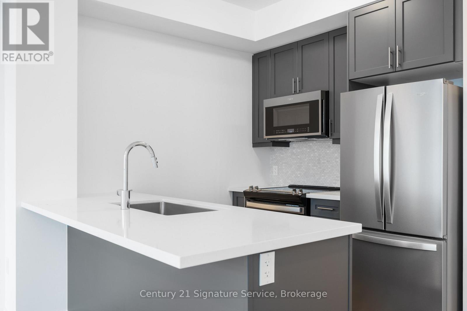 1013 - 470 Dundas Street E Property Photo 11