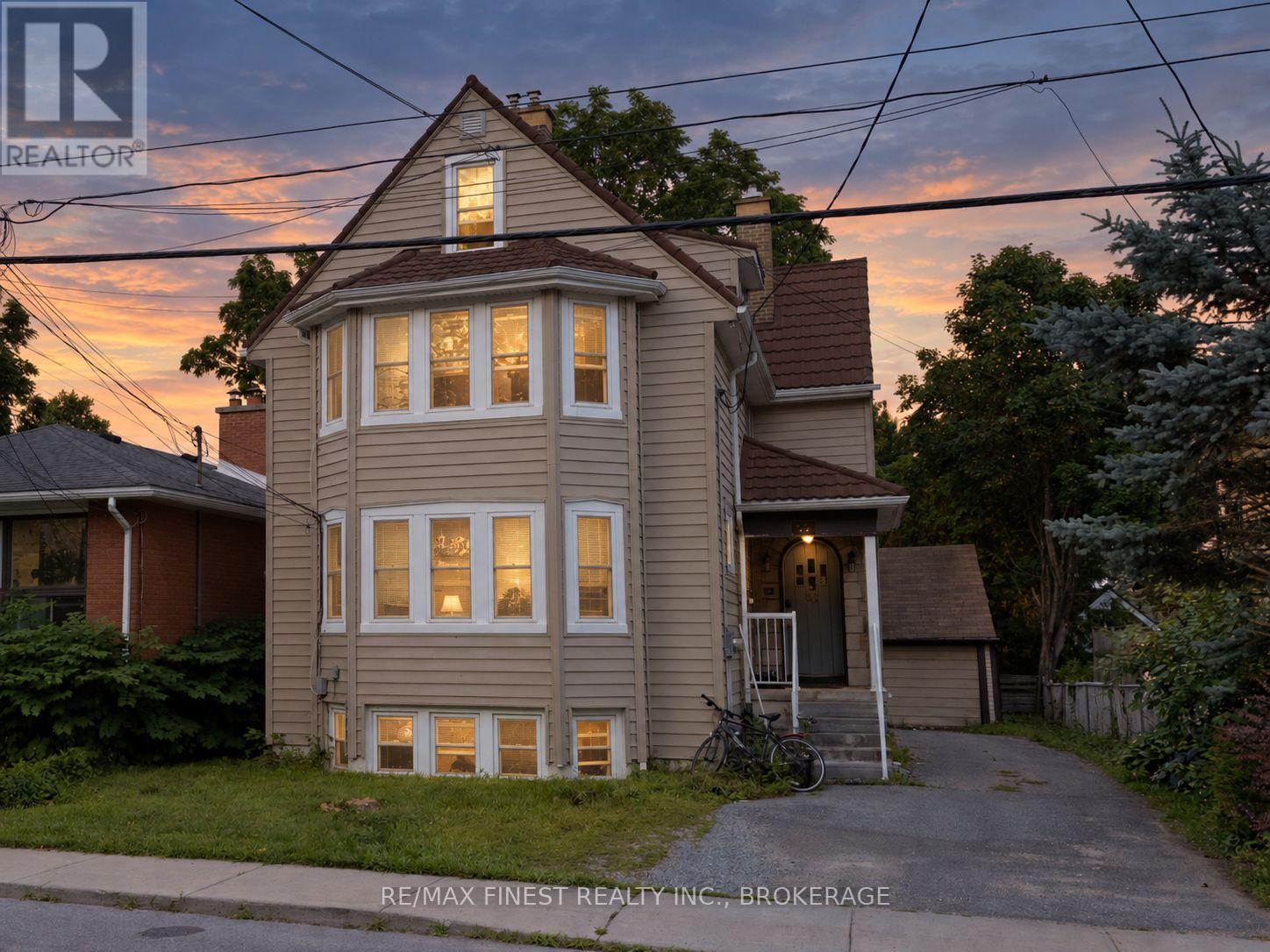 63 PEMBROKE STREET