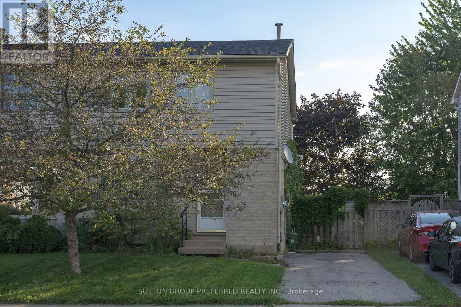 185 Martinet Avenue Property Photo 3