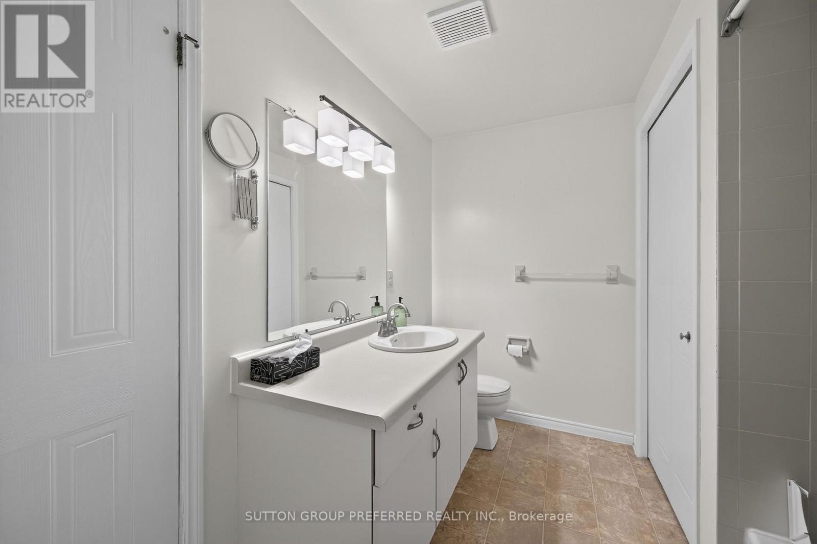 185 Martinet Avenue Property Photo 21