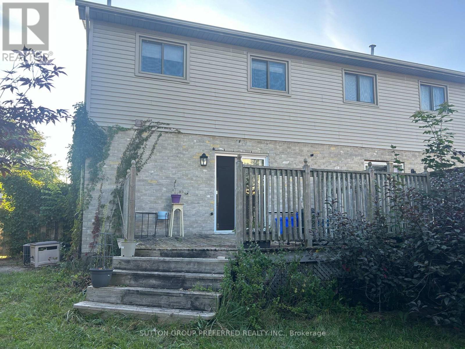 185 Martinet Avenue Property Photo 29