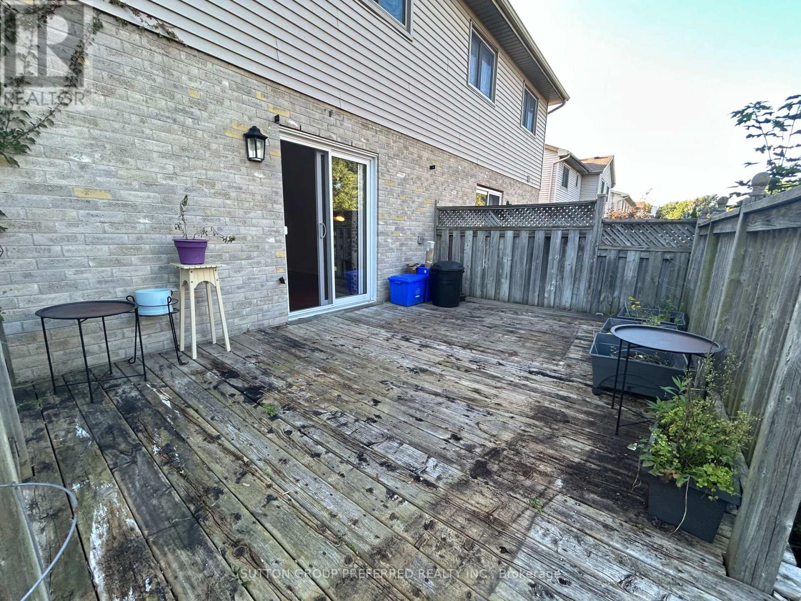 185 Martinet Avenue Property Photo 30