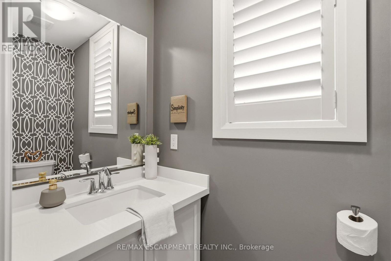 57 Riverwalk Drive Property Photo 21