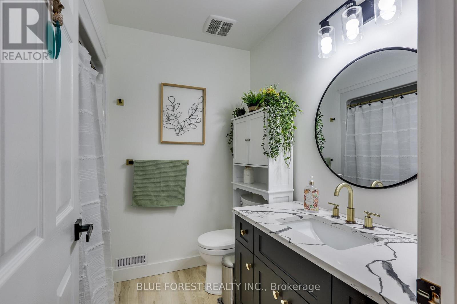 3 Meadowvale Drive Property Photo 10