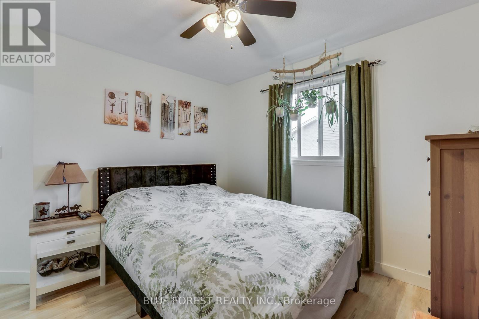 3 Meadowvale Drive Property Photo 12
