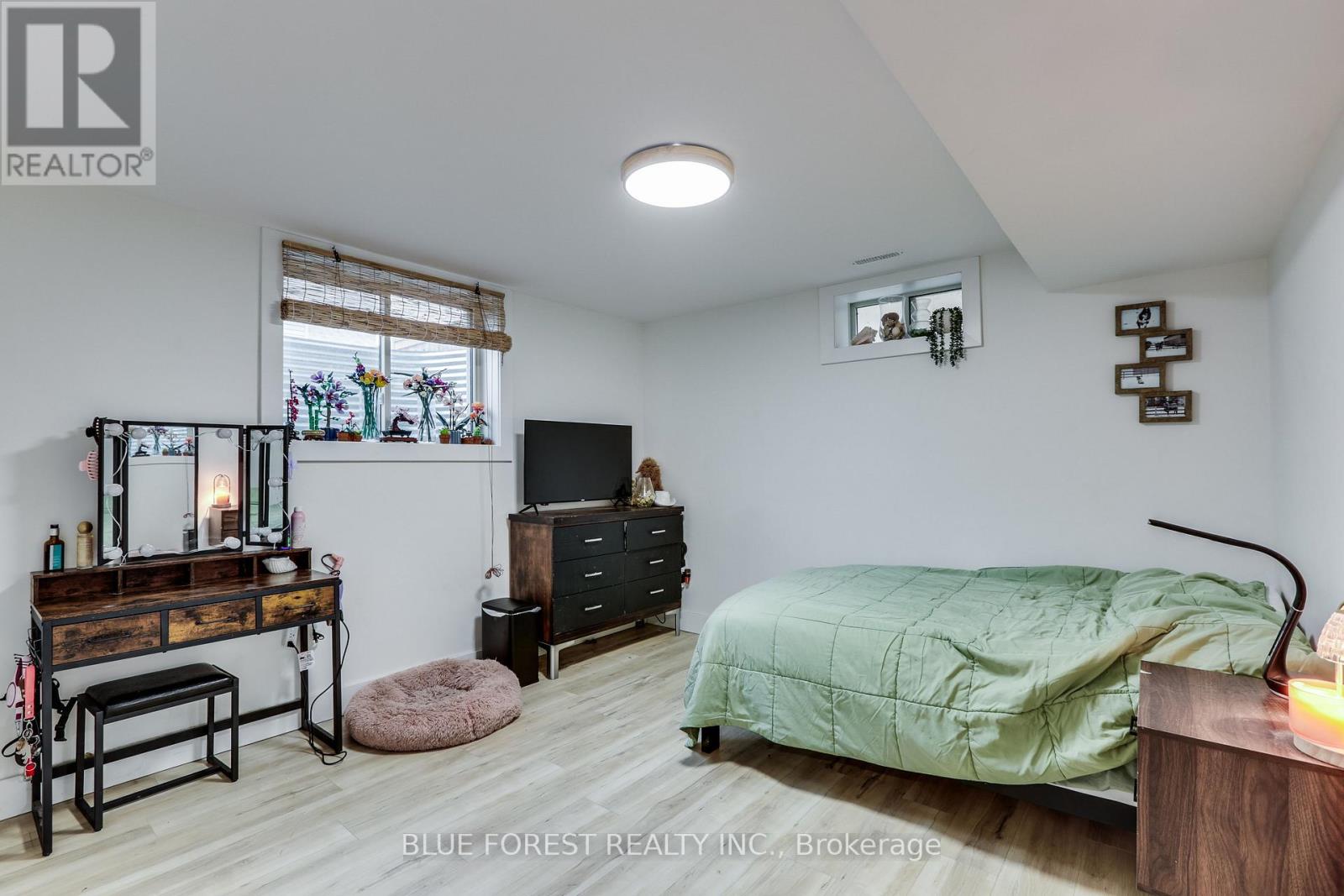 3 Meadowvale Drive Property Photo 19