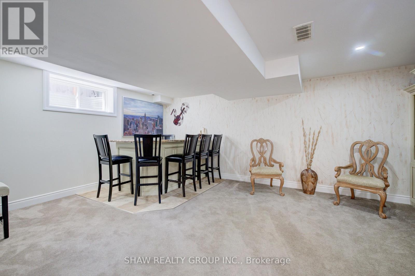 300 Watervale Crescent Property Photo 33