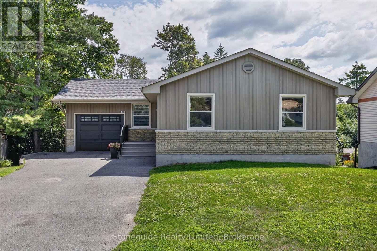 1261 Pulpit Road Property Photo 1