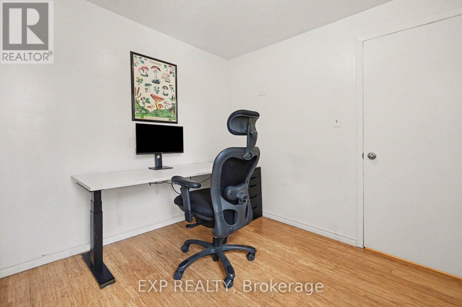 541 Bay Street Property Photo 20