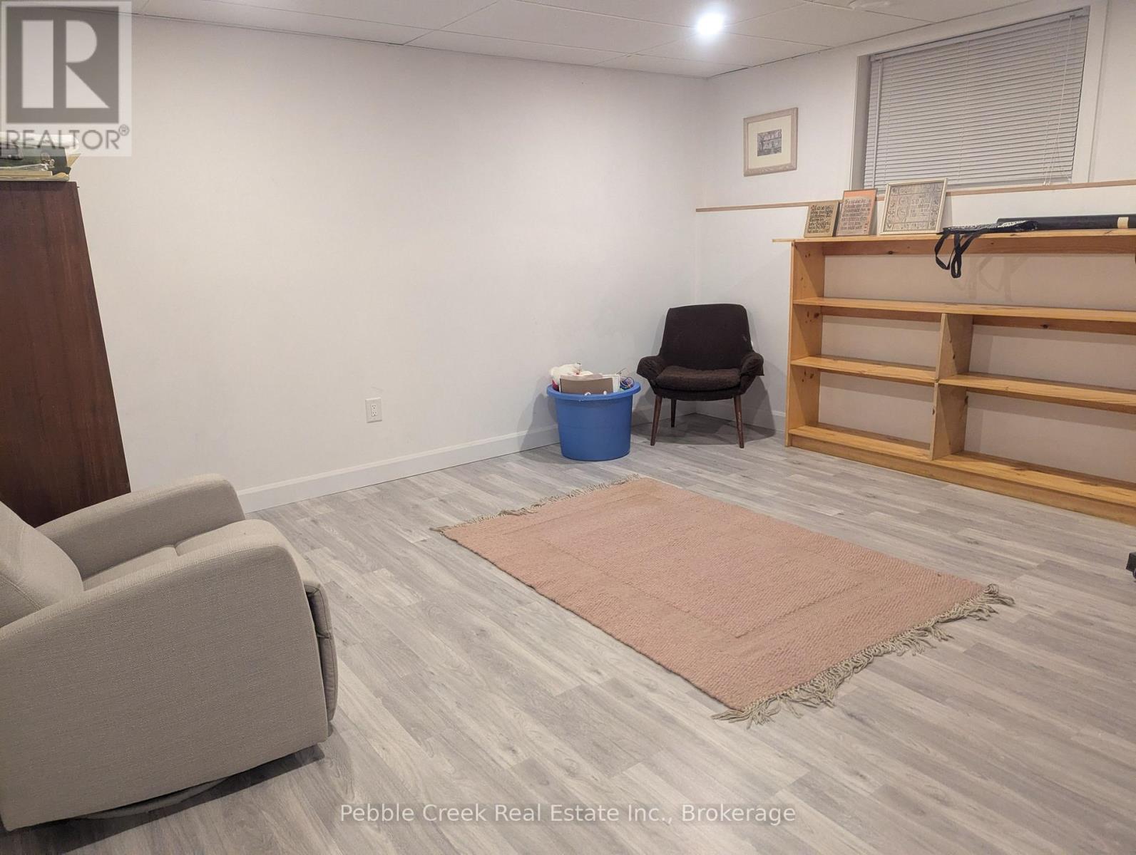 16 - 27 Fairhaven Lane Property Photo 23