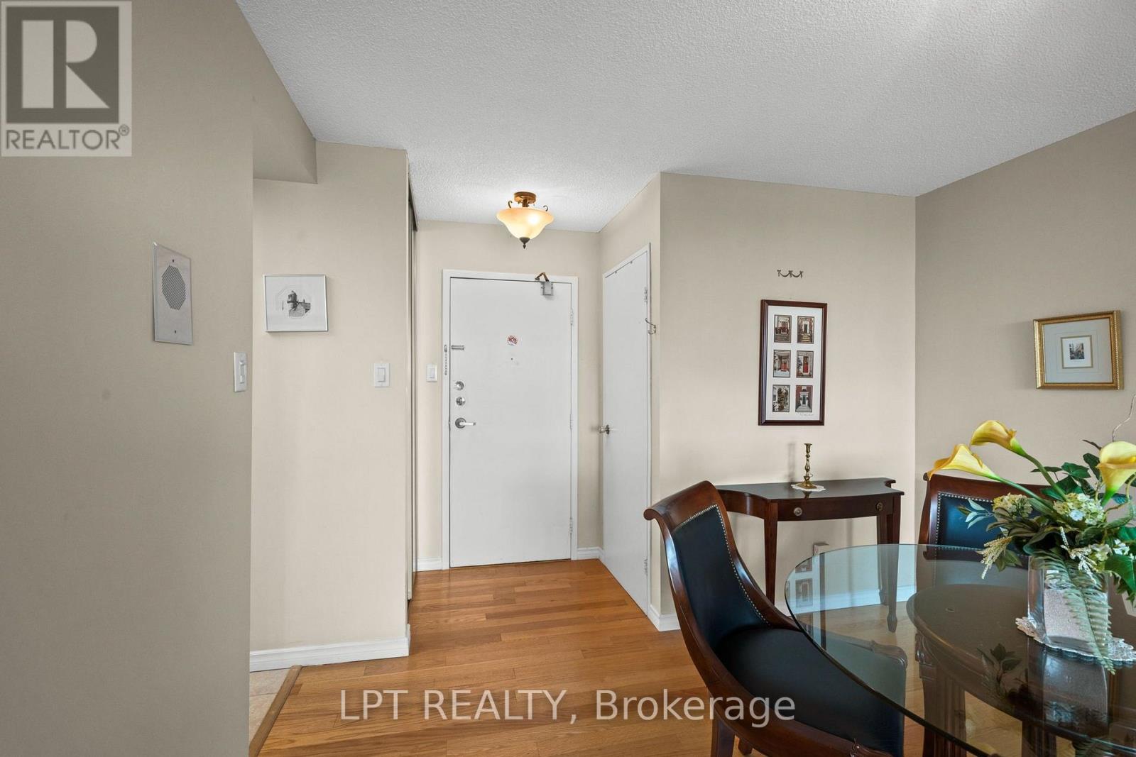 Ph5 - 555 Brittany Drive Property Photo 17