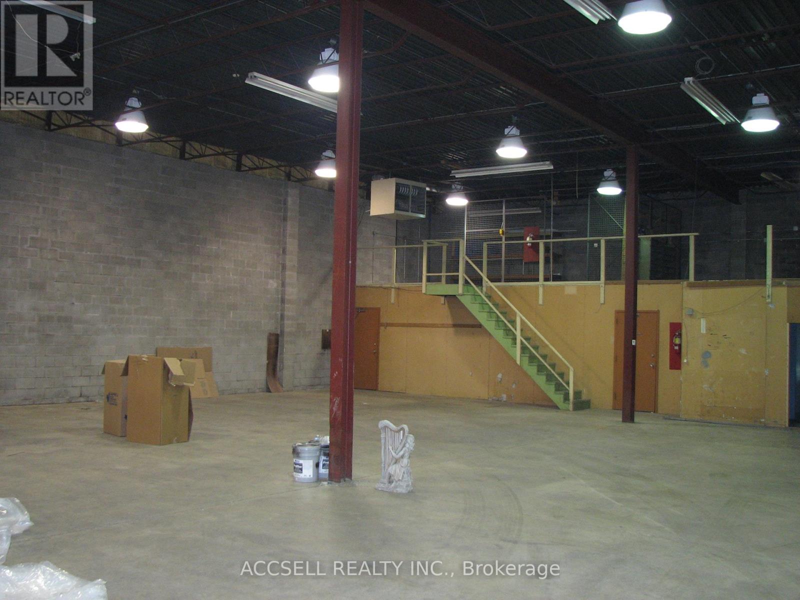 515 Conestogo Road Property Photo 6