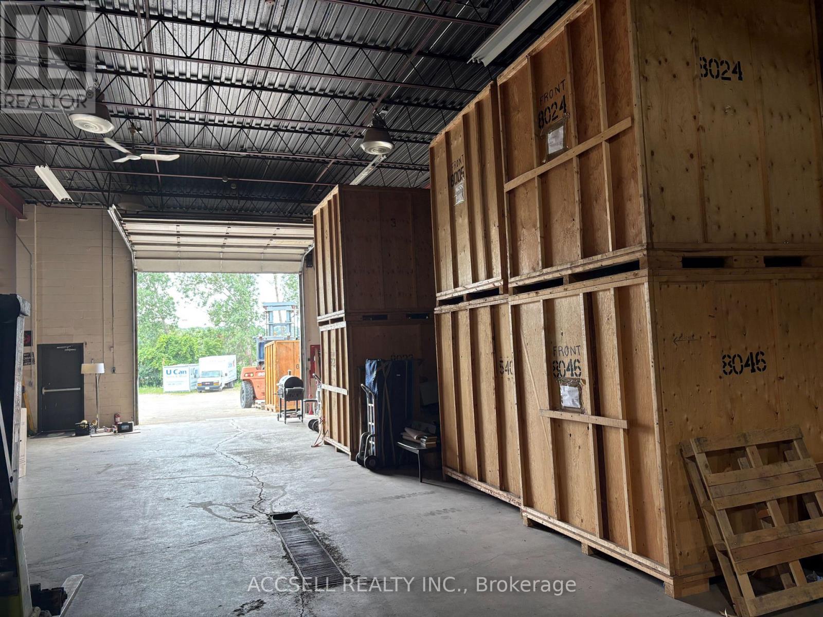 515 Conestogo Road Property Photo 11