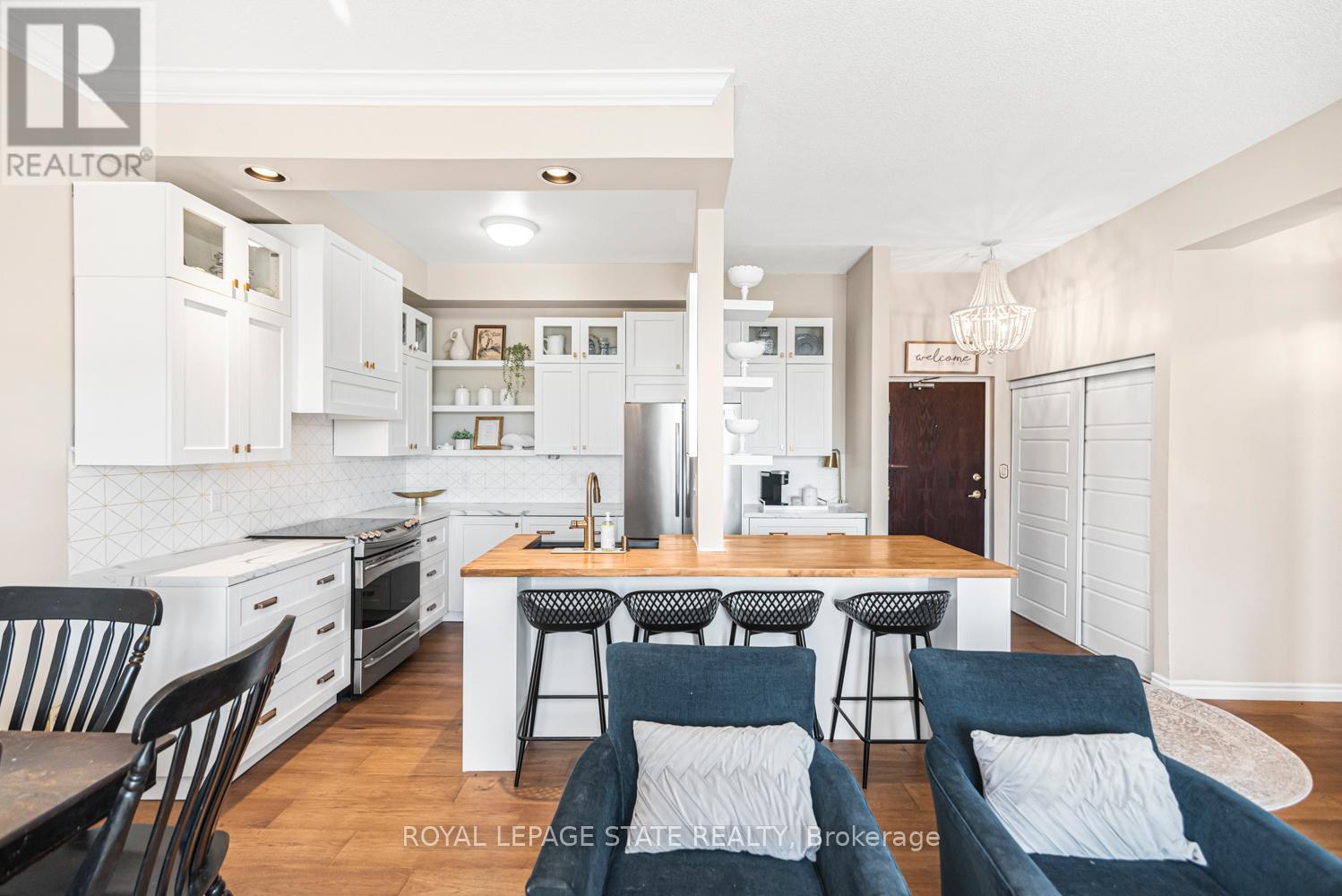 311 - 262 Dundas Street E Property Photo 13