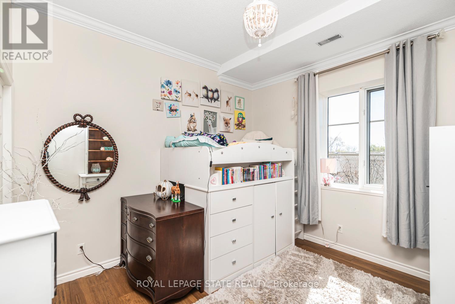 311 - 262 Dundas Street E Property Photo 23