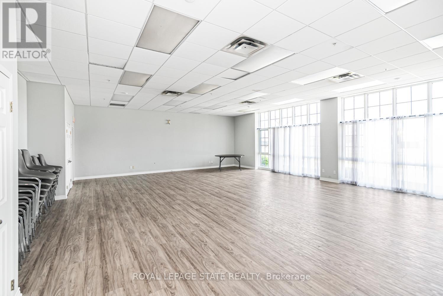 311 - 262 Dundas Street E Property Photo 40