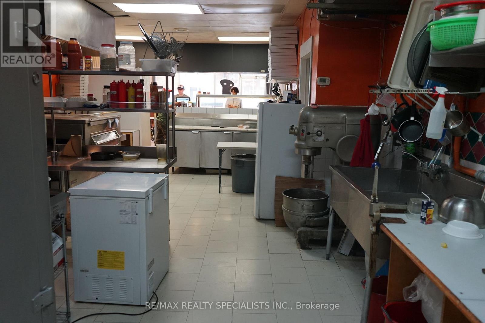 157 King Street E Property Photo 21