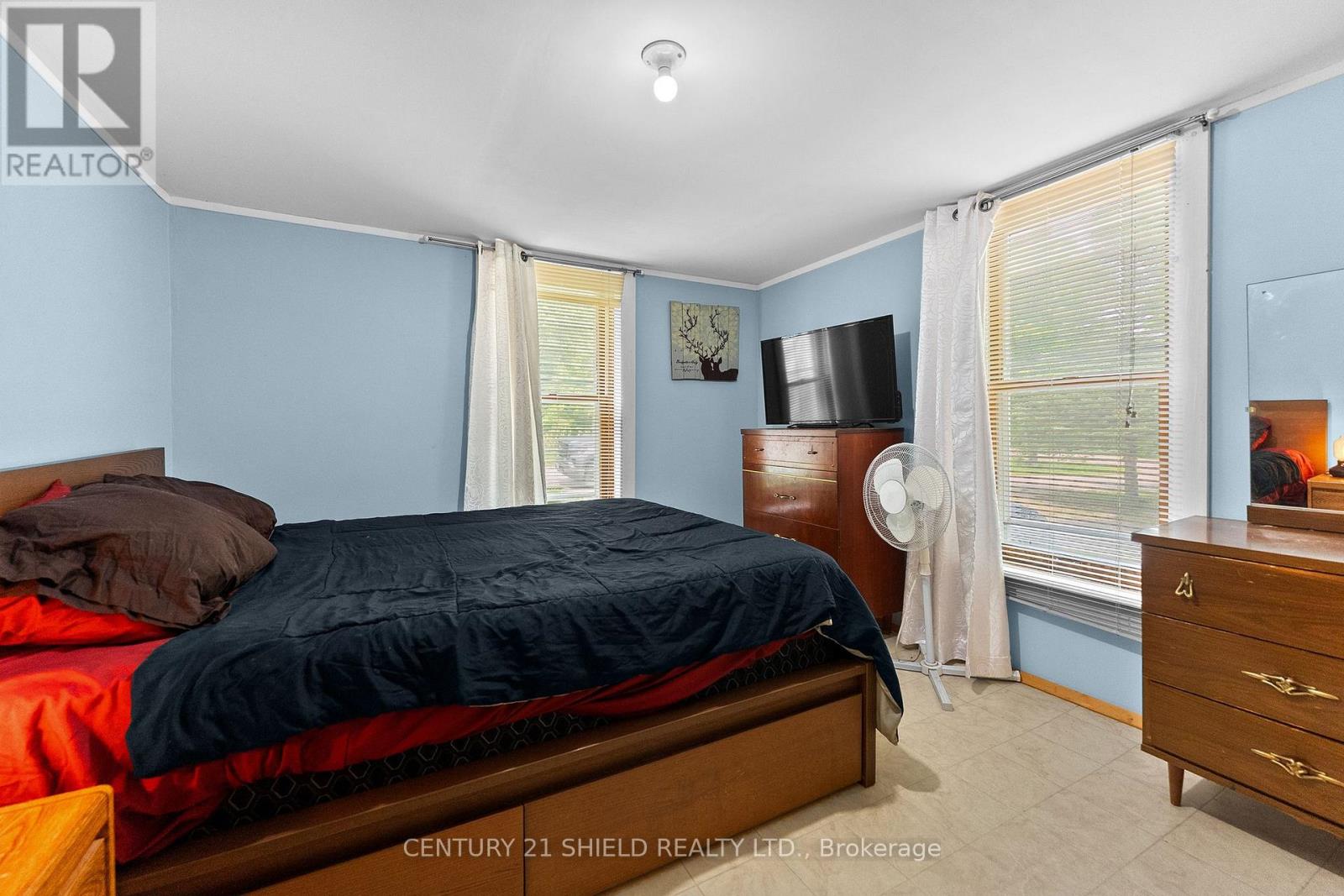 121 Maple Drive Property Photo 16