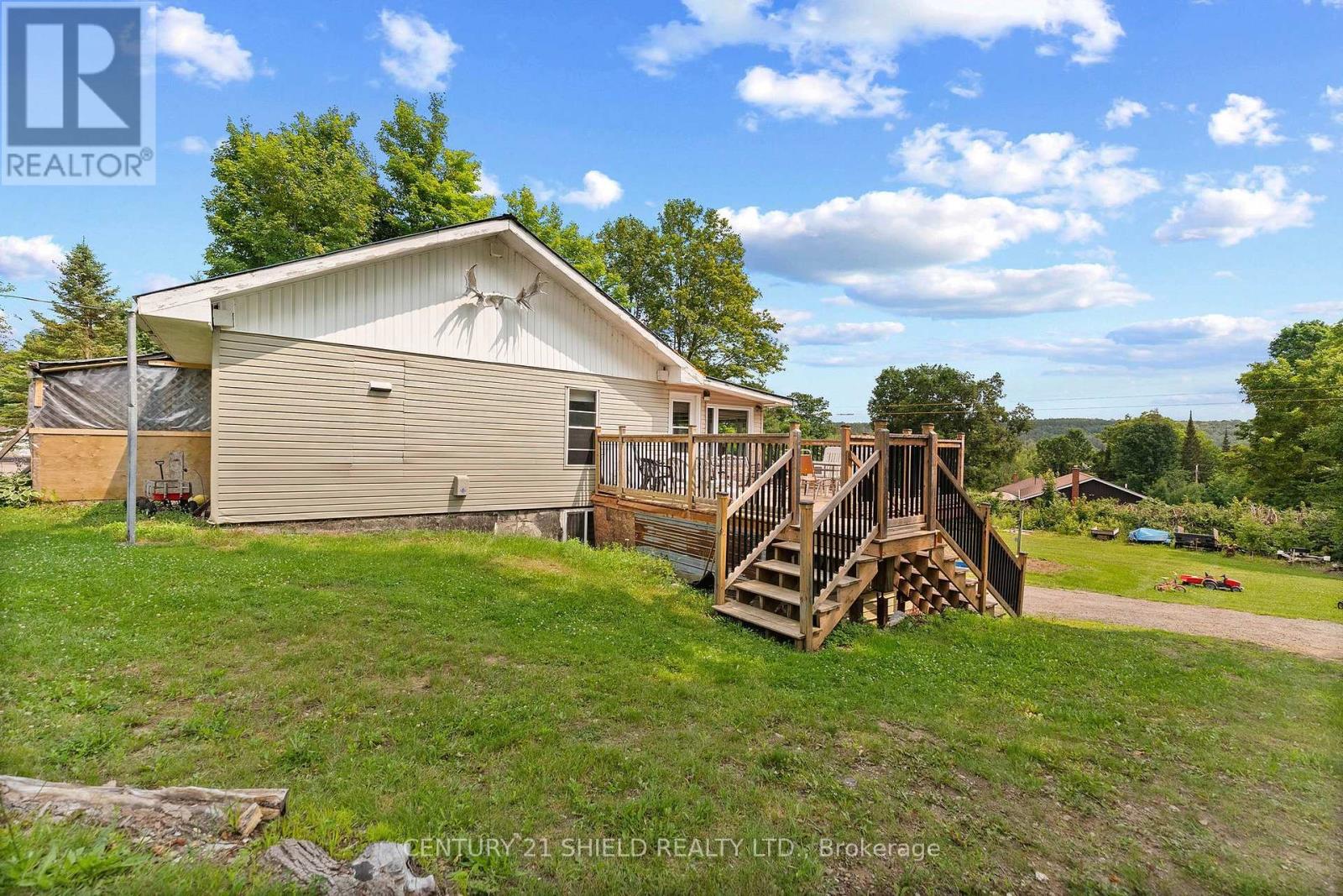 121 Maple Drive Property Photo 44