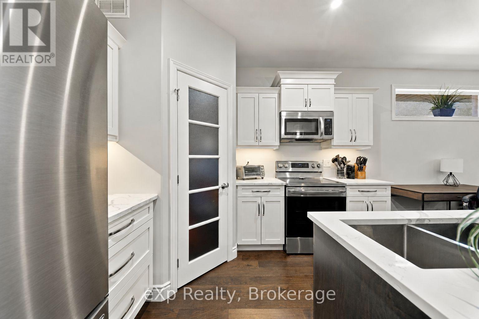 5 Mavety Court Property Photo 6