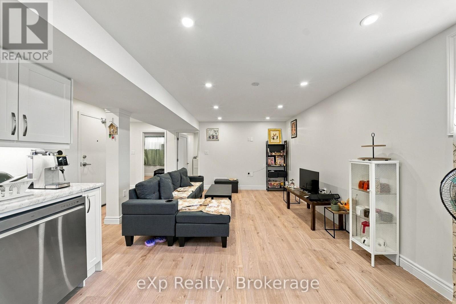 5 Mavety Court Property Photo 21