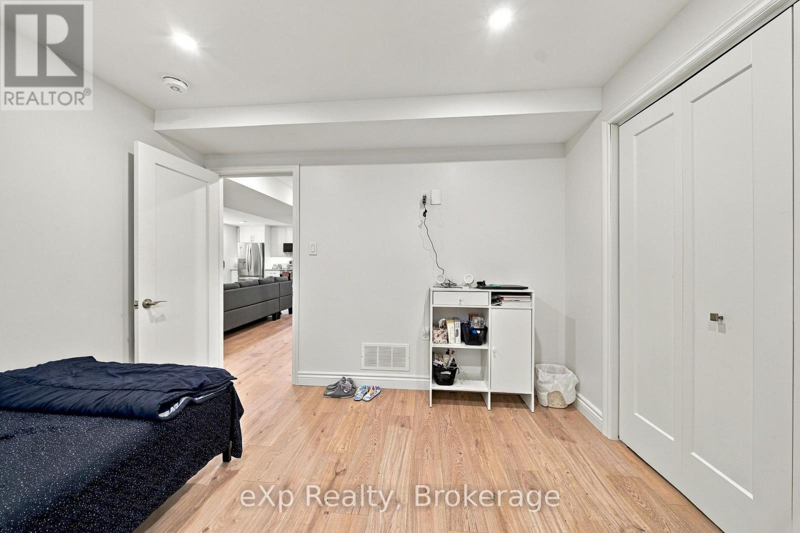 5 Mavety Court Property Photo 27