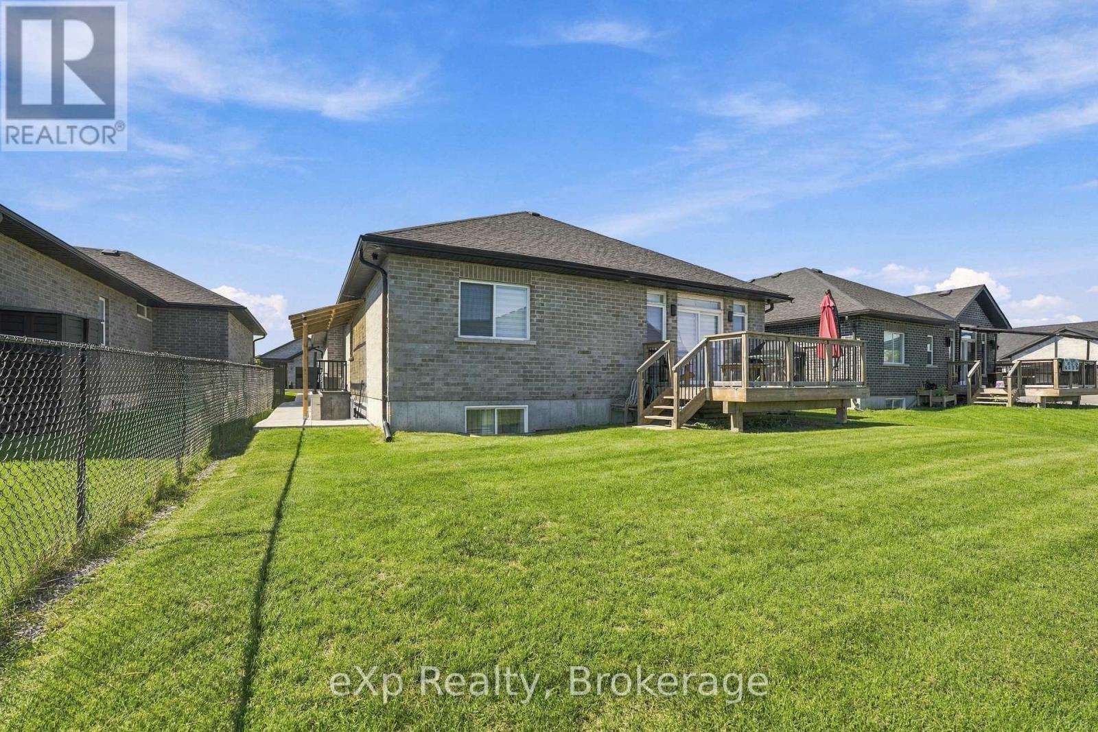 5 Mavety Court Property Photo 32