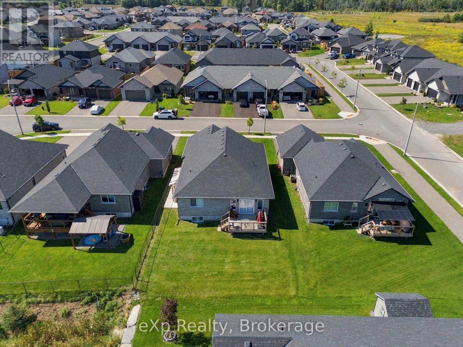 5 Mavety Court Property Photo 35