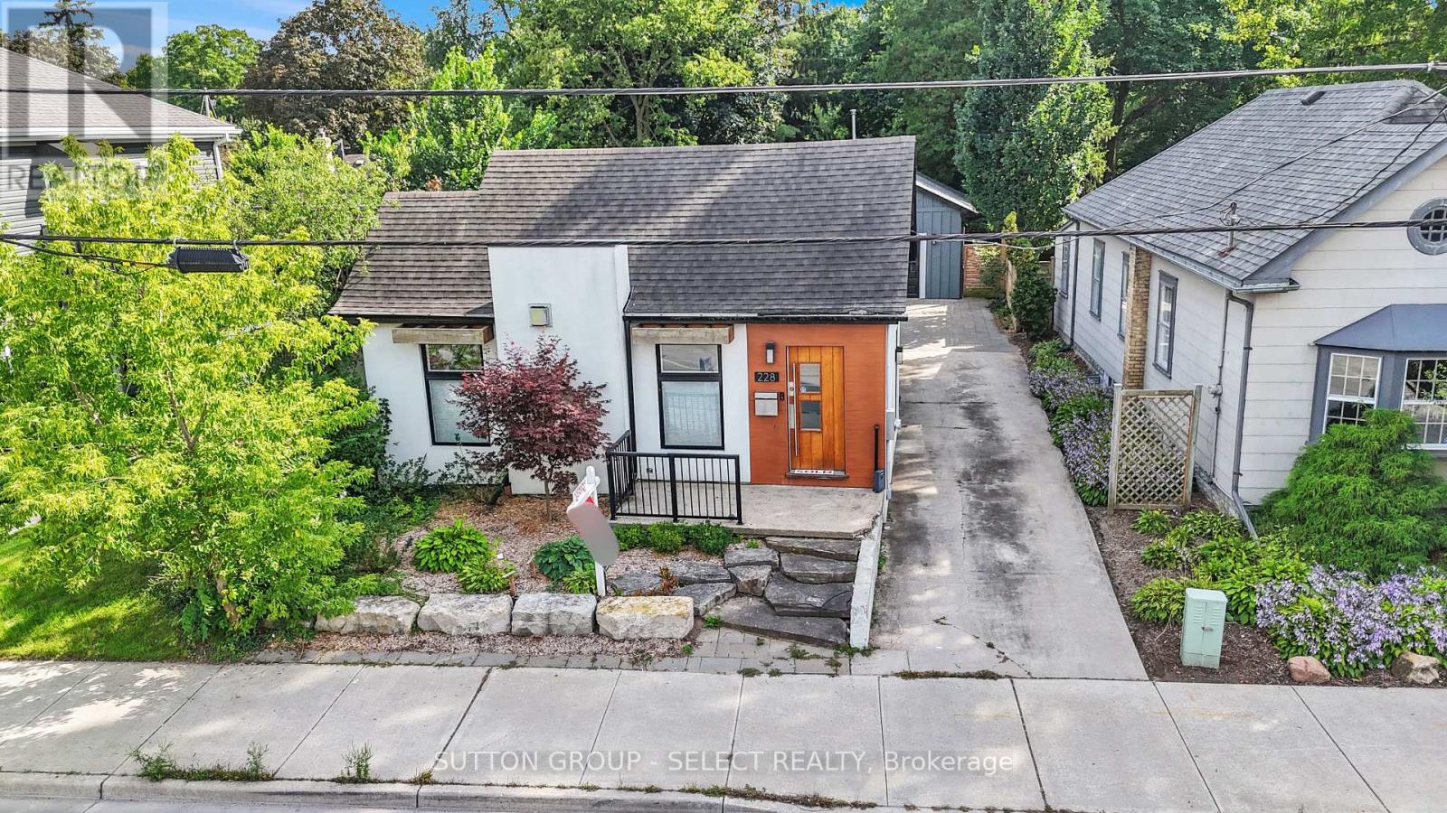 228 Riverside Drive Property Photo 1
