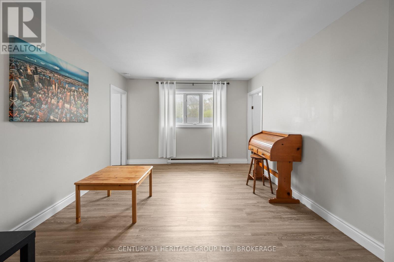432 Barrie Street Property Photo 25