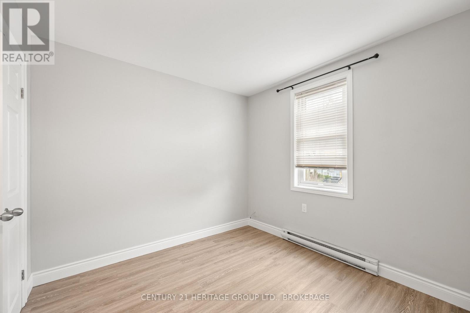 432 Barrie Street Property Photo 28