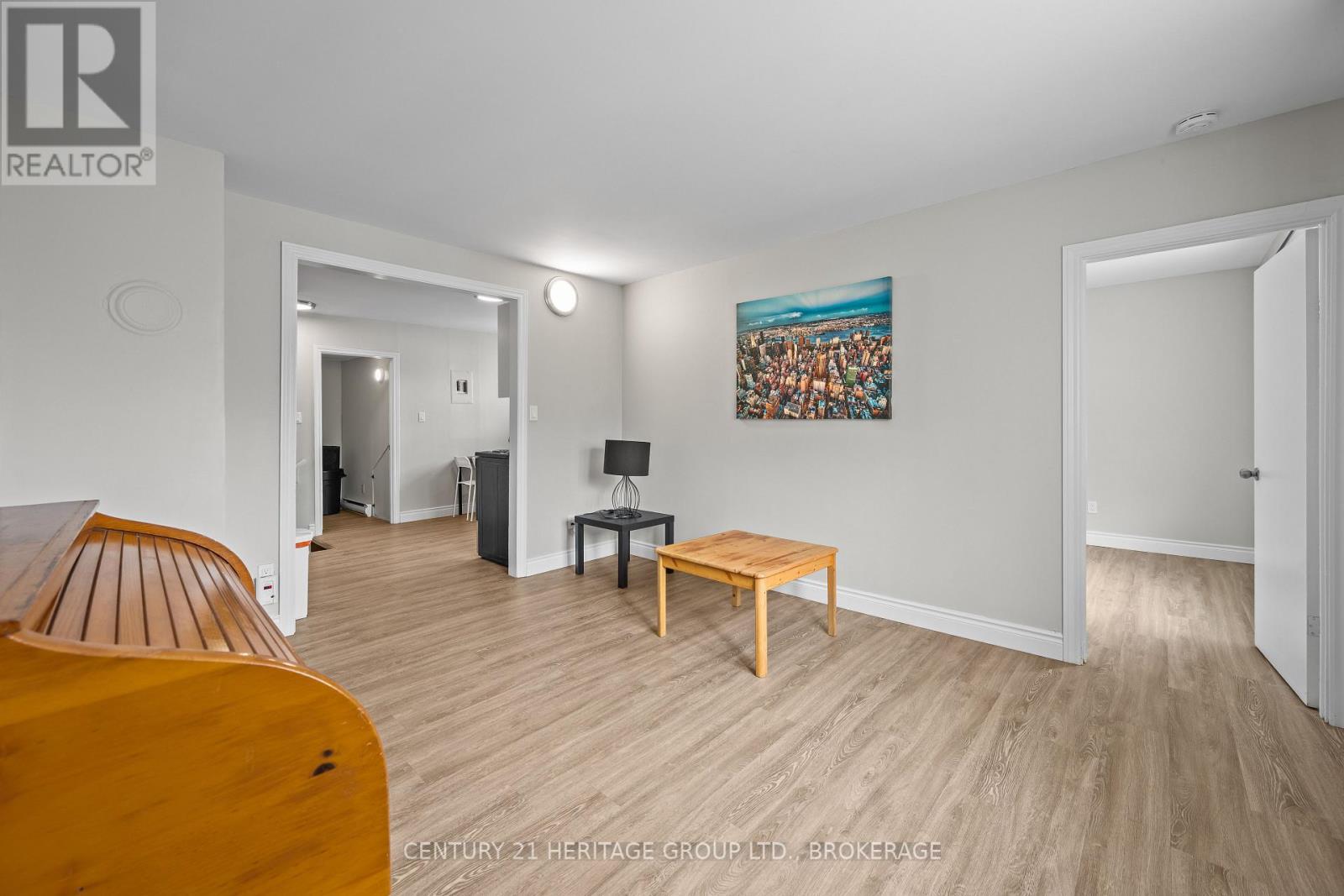 432 Barrie Street Property Photo 38