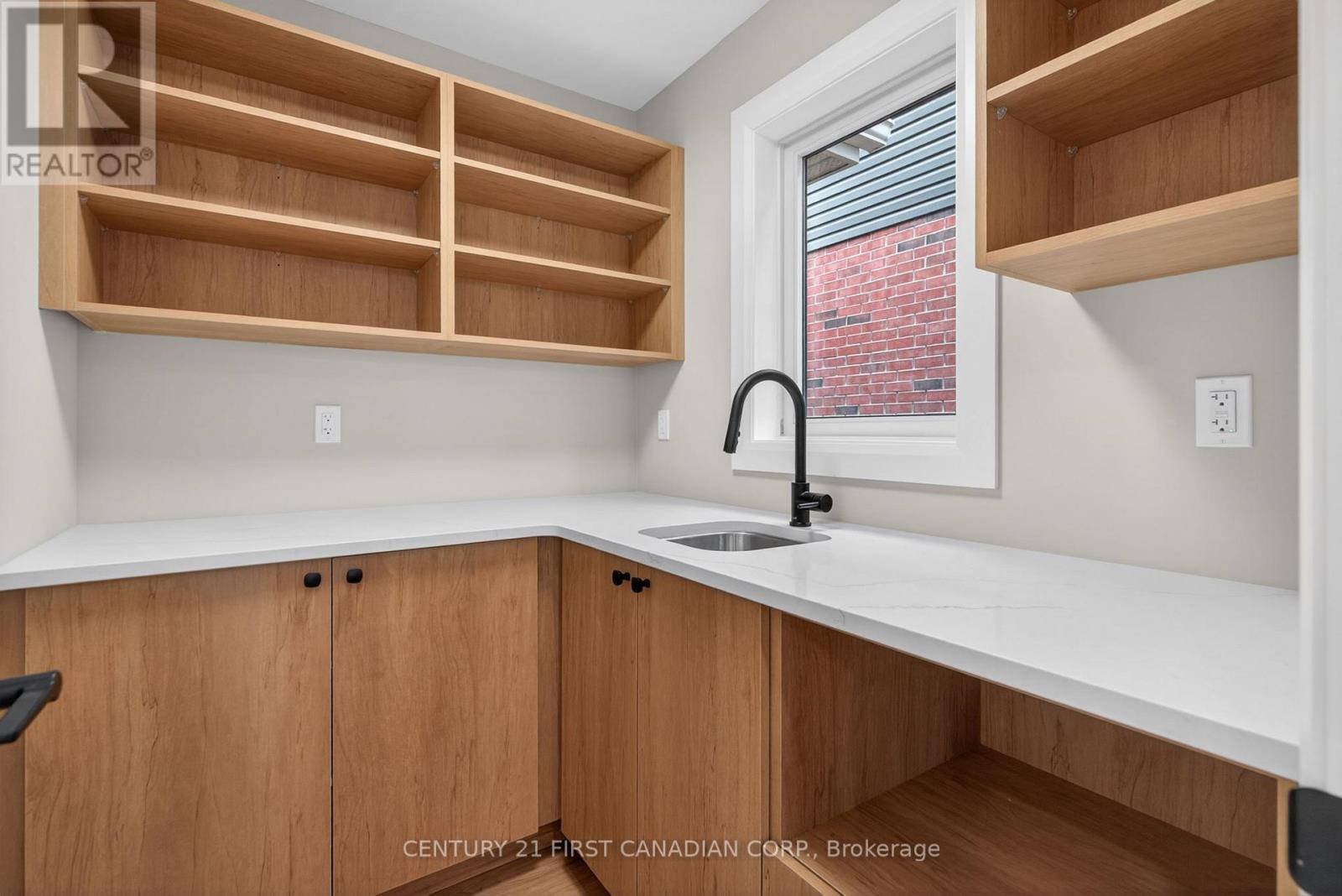 107 Sheldabren Street Property Photo 13