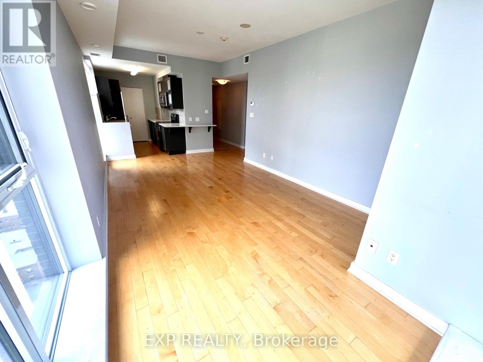 2001 - 40 Nepean Street Property Photo 12
