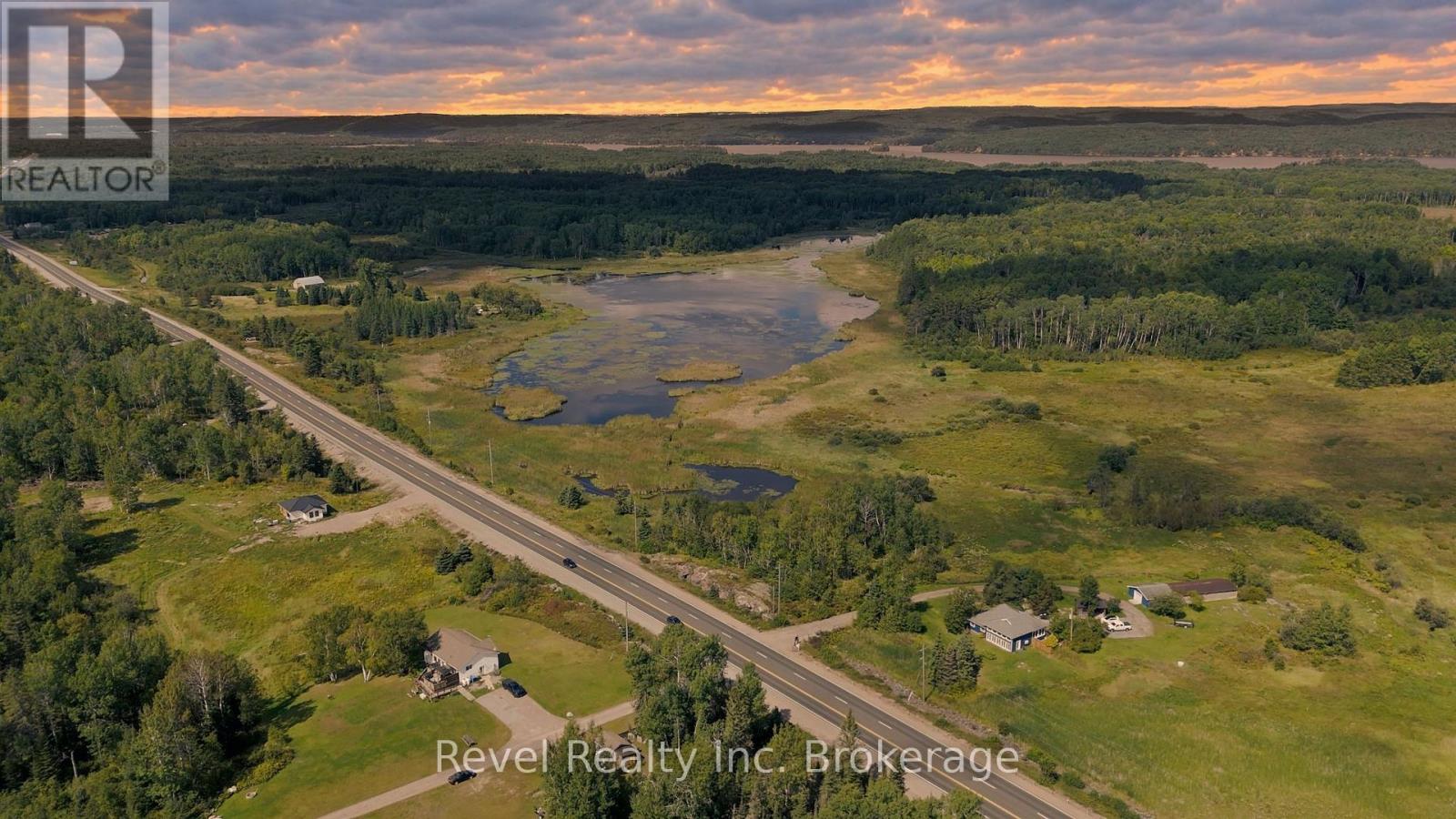 2647c Highway 17 E Property Photo 1