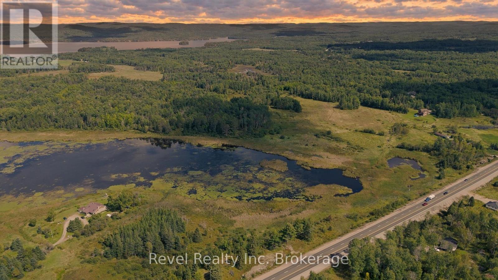 2647c Highway 17 E Property Photo 2