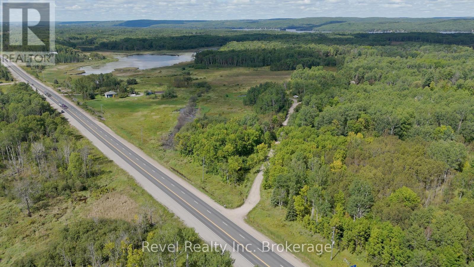 2647c Highway 17 E Property Photo 4
